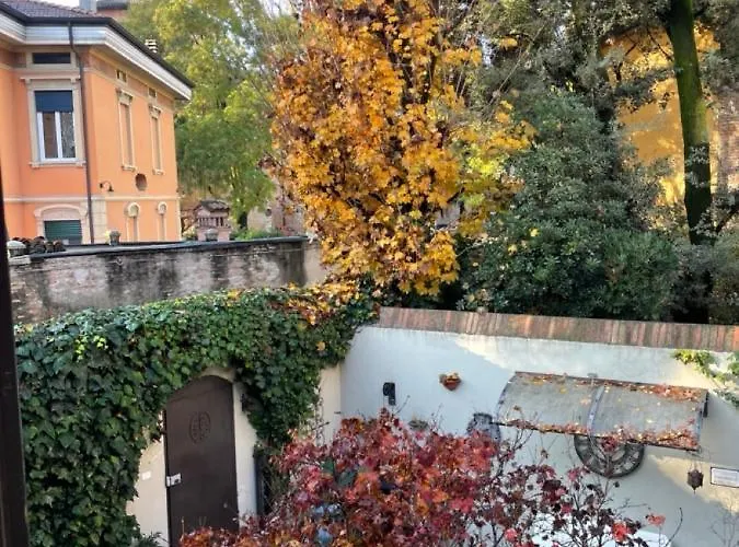 Borgogna 14 Reggio Emilia