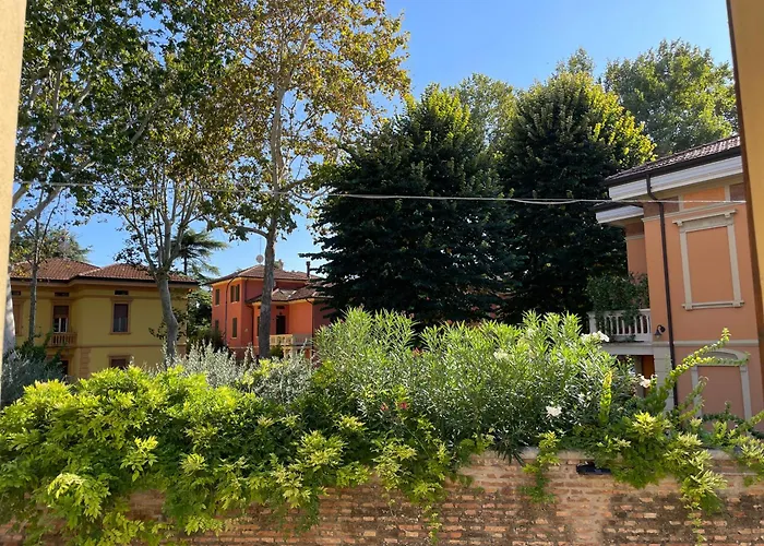 Borgogna 14 Vendégház Reggio Emilia