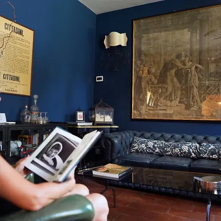 Borgogna 14 Гостевой дом Реджонель-Эмилия